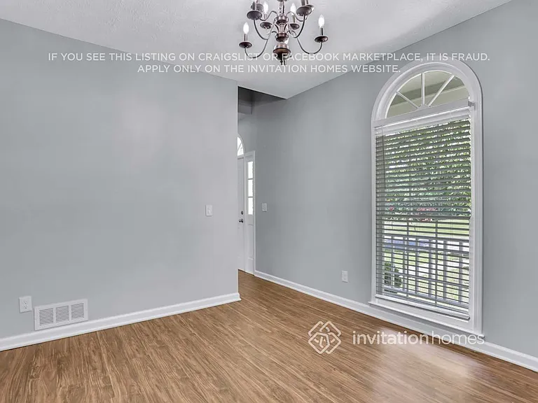 1201 Springmont Ct — Photo 13