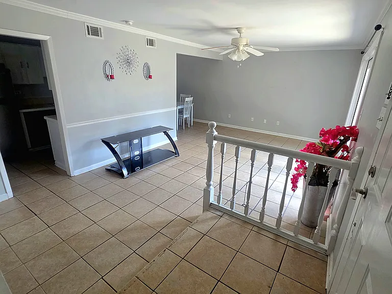 200 Lodge Dr #802 — Photo 1