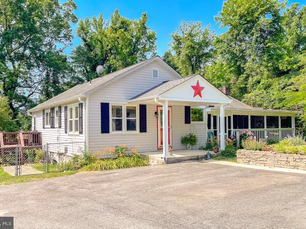 45753 Horsehead Rd, Great Mills, MD 20634