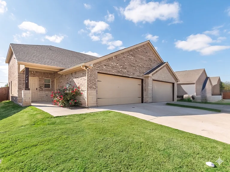 777 Rolling Terrace Cir — Photo 1