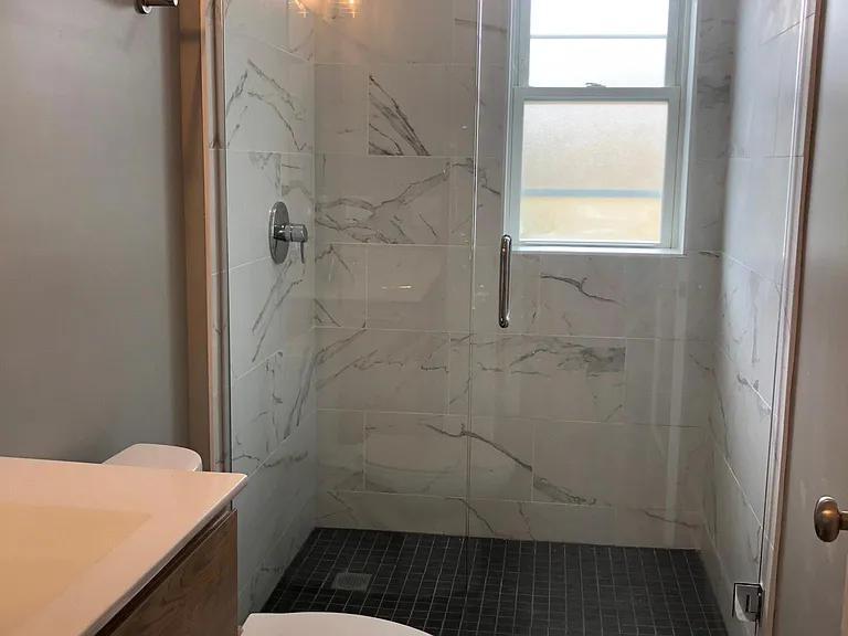 5034 N Washtenaw Ave #7 — Photo 5