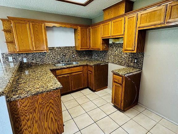4th image of 5255 Villa Bonita St