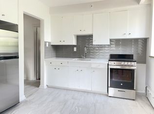 15 Orton Park Rd #1477824, Toronto, ON M1G3G3