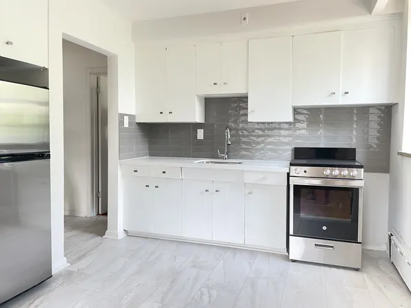 3950 Lawrence Ave East