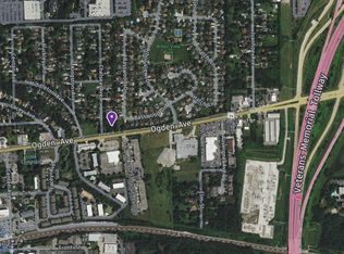 752 Ogden Ave, Lisle, IL