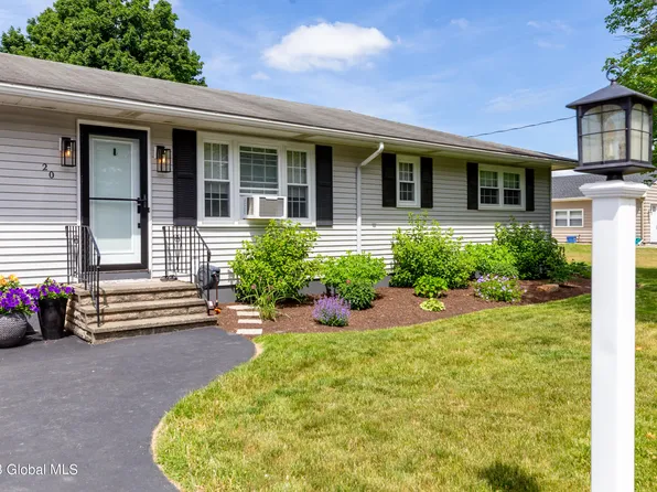 20 Reichard Lane, Wynantskill, NY 12198