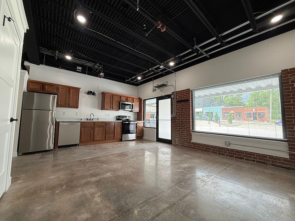 1st image of 511 S 5th St #11569599
