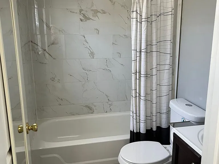3132 Park Hampton Ct — Photo 11
