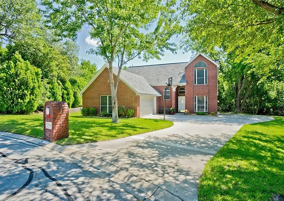 1st image of 7500 Woodside Hill Ct