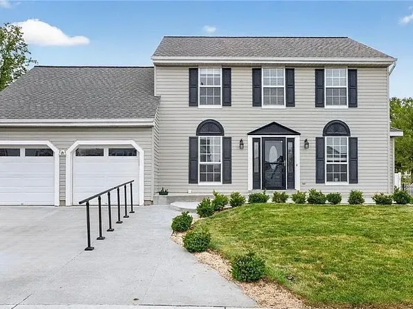 4894 Concord Dr, Easton, PA 18045