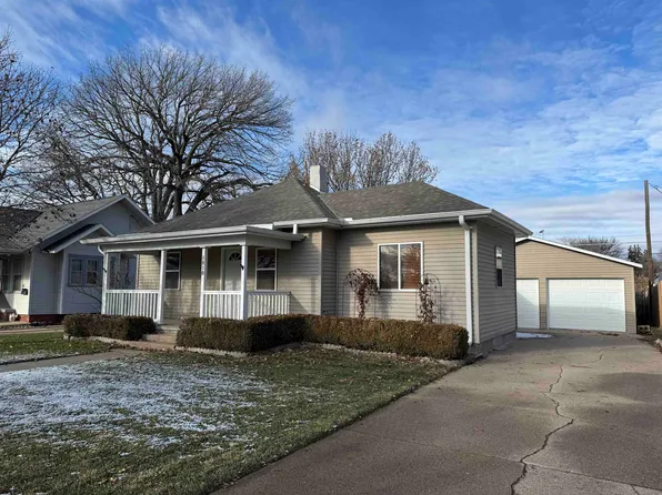 1810 W 4th St, Hastings, NE 68901