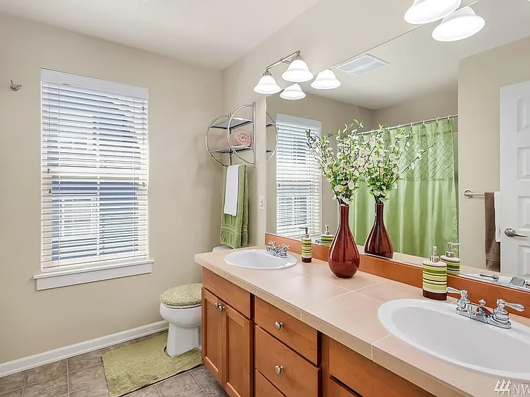 373 NE Eagle Way — Photo 7