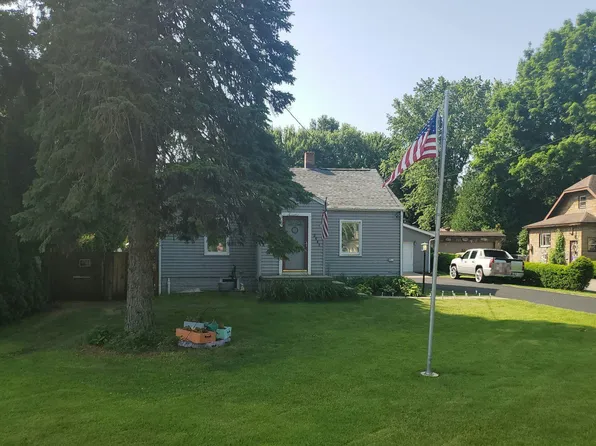 2441 Norcross Rd, Erie, PA 16510