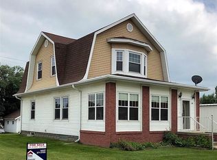 101 S Main St, Plainview, NE 68769