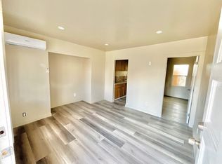 1711 W 84th Pl #1/2, Los Angeles, CA 90047