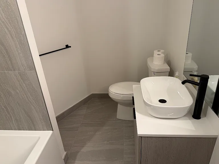 1185 Dupont St #2508 — Photo 9