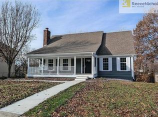 3802 SW Windemere Dr, Lees Summit, MO 64082
