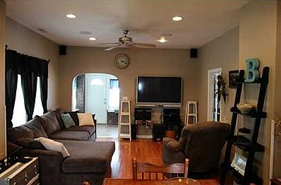 Breakfast Area/Room.