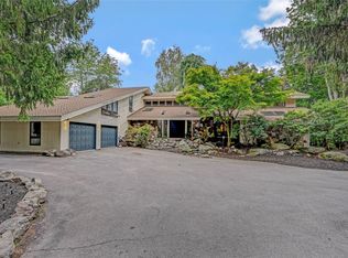 112 Tawny Fox Trl, East Stroudsburg, PA 18301