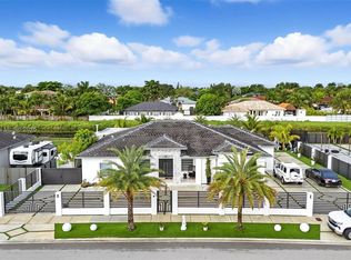 Caple Farms South, Miami, FL 33177