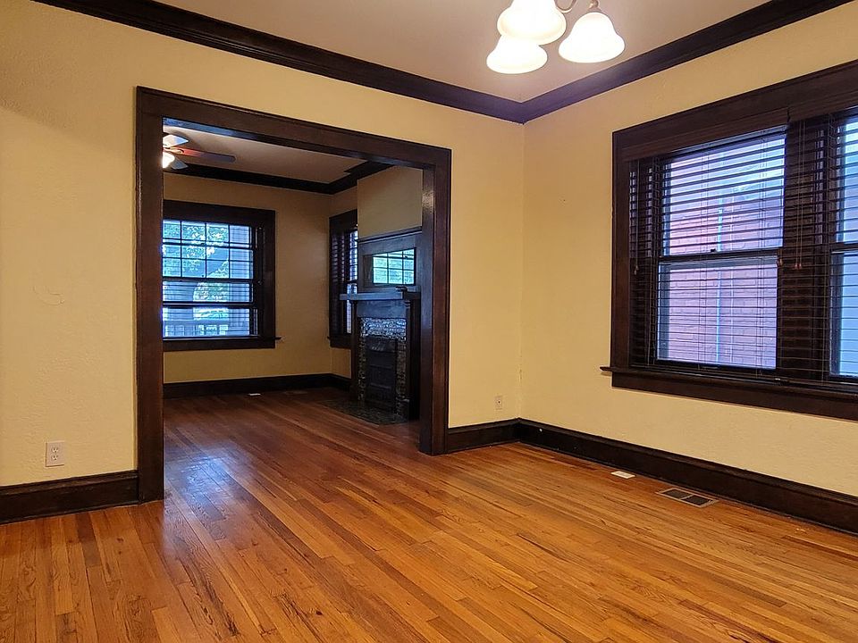 39293931 Roanoke Rd. 39293931 Roanoke Pkwy Kansas City MO Zillow