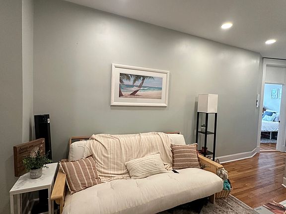 2nd image of 73 Park Dr APT 8