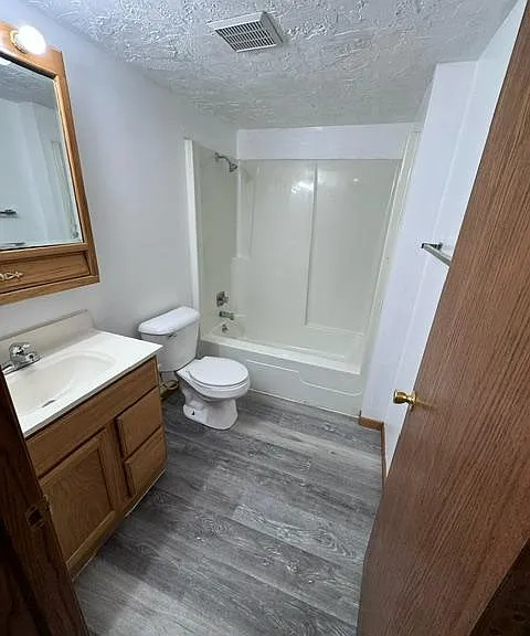 Unit Photo