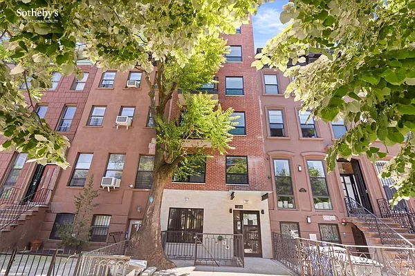 Rented by Sotheby's International Realty | media 19