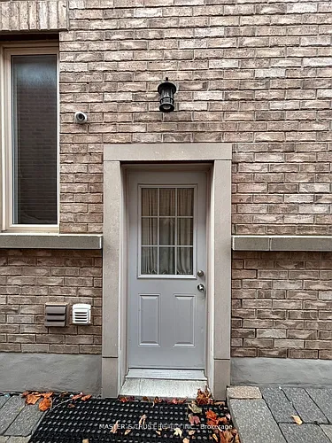 206 Aspenwood Dr Photo 1