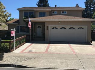 729 Lathrop St, Napa, CA 94558