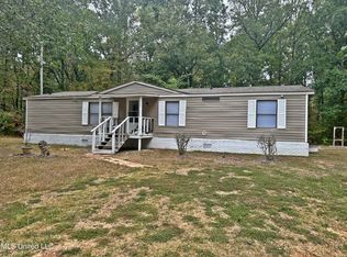 723 Wallace Rd, Vaughan, MS 39179