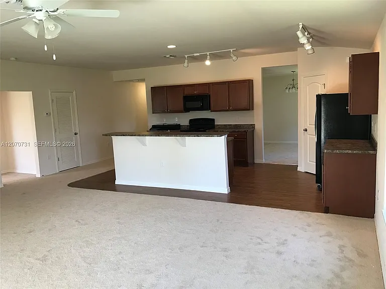 10408 Canal Brook Ln — Photo 4