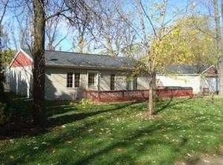 6567 Priebe Rd, Winneconne, WI 54986