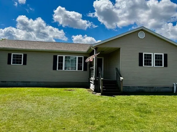 501 Crestwood St, Tilton, IL 61833