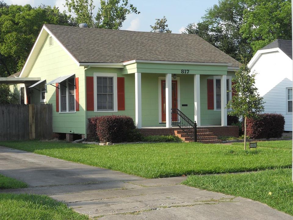 1st image of 817 11th St
