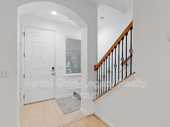 3rd image of 6148 High Tide Blvd