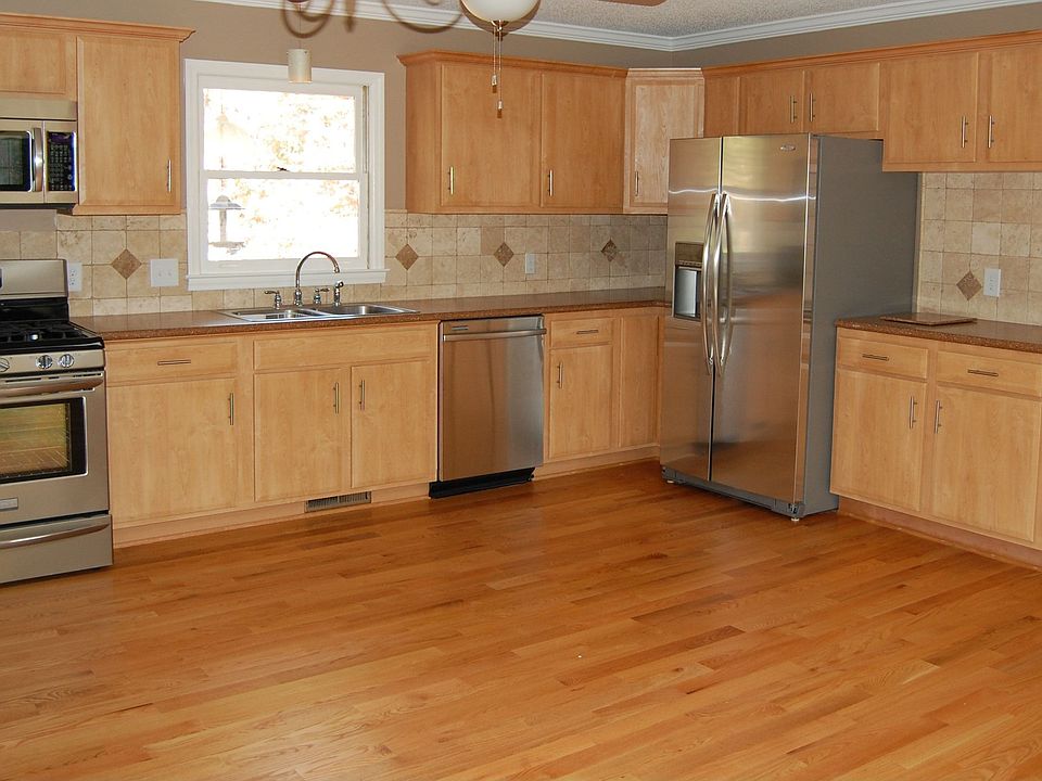 New Kichen with Stainless appliances and Gas stove