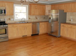 19 Bogie Dr, Whispering Pines, NC 28327