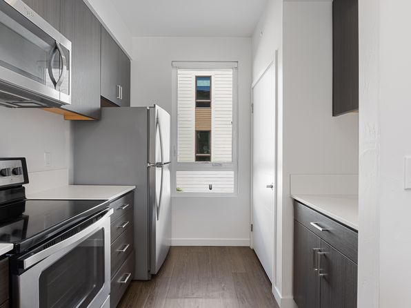 1001 18th St APT 10