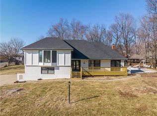 4317 Stonecrest Dr, Saint Joseph, MO 64506