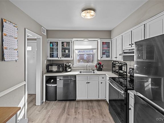 4th image of 1510 Front Royal Dr