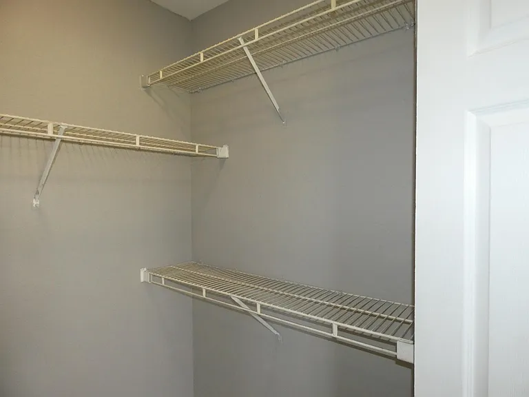 2841 N Oakland Forest Dr #207-1 — Photo 30