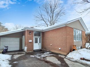 1 Davidson Rd, Aurora, ON L4G 2A9