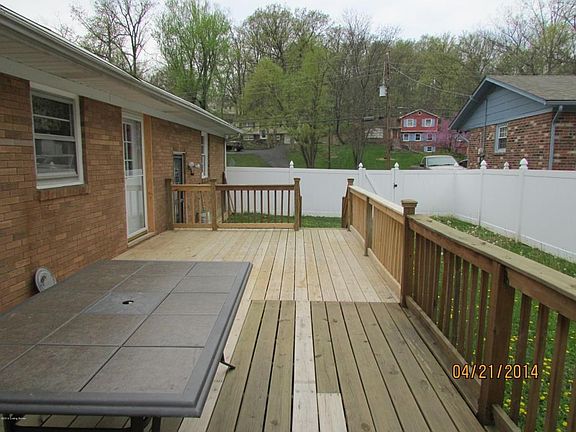 deck-fence