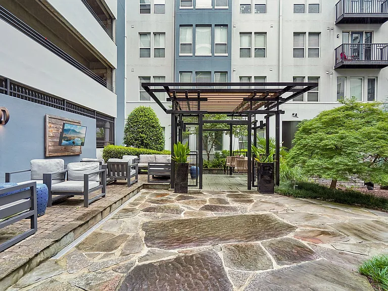 Biltmore at Midtown — Photo 38