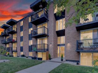2020 S 11th Ave SW #103, Calgary, AB T3C 0P1