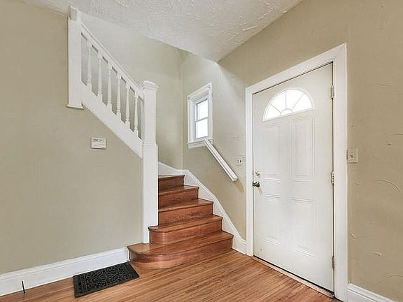 5th image of 3205 Lincoln Blvd