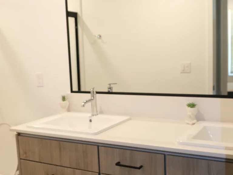 2816 E Teaberry Dr #1 — Photo 15