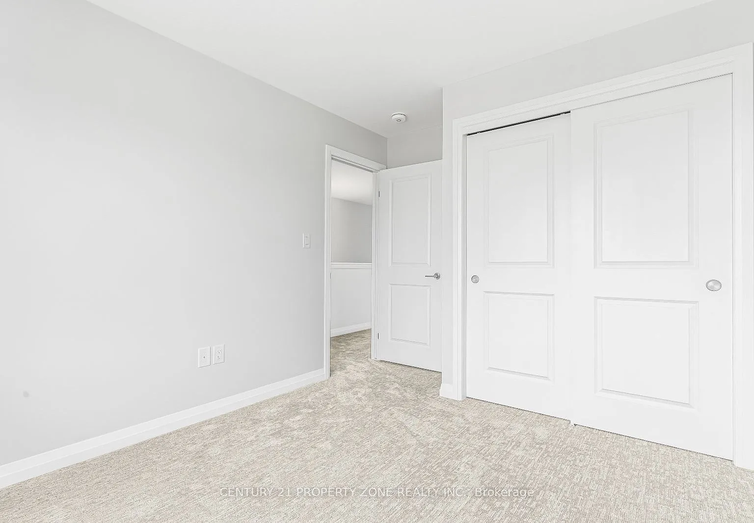 3 bed, $2,400 — Photo 3