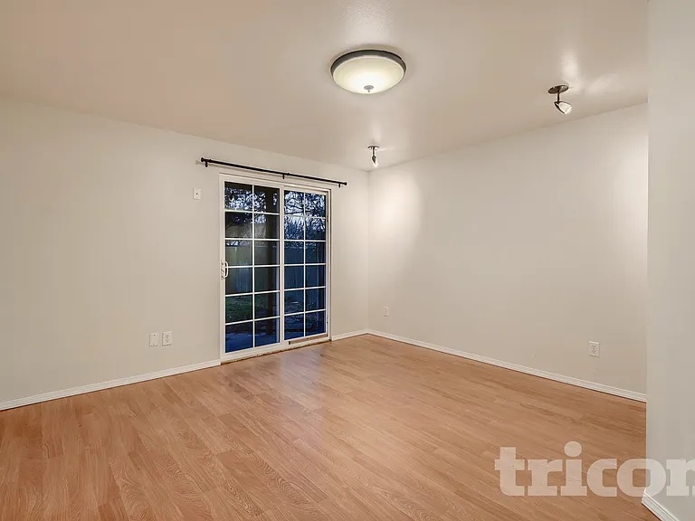 4111 176th Pl NE — Photo 9